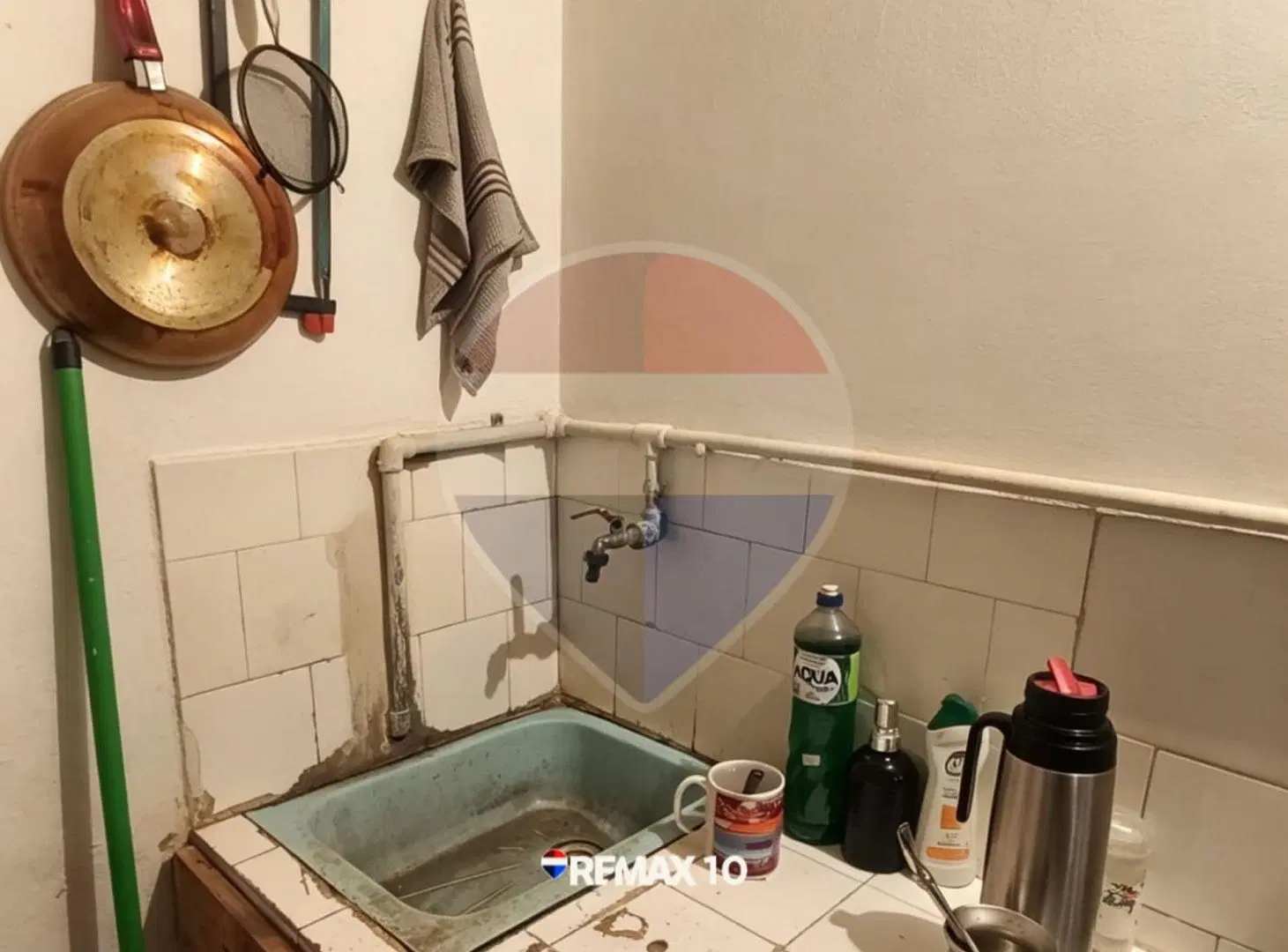 CASA EN EXELENTE PUNTO DE LA CIUDAD 4