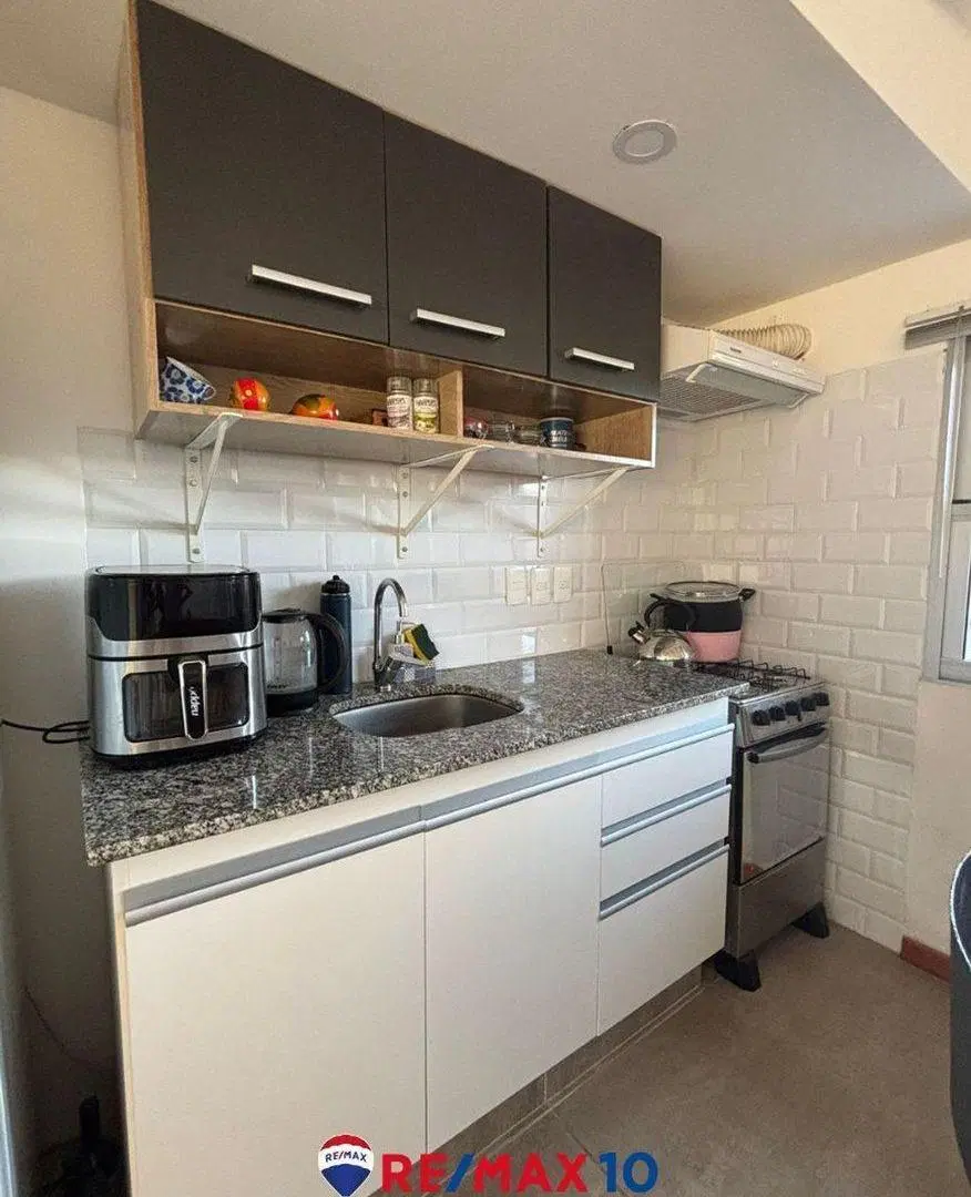 Vivienda de dos dormitorios en entorno verde. 8