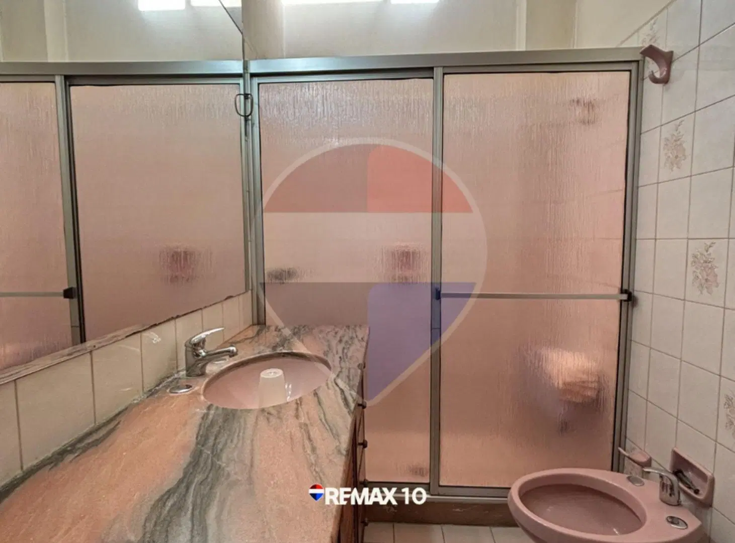 SE VENDE HERMOSA CASA EN FORIDA 4