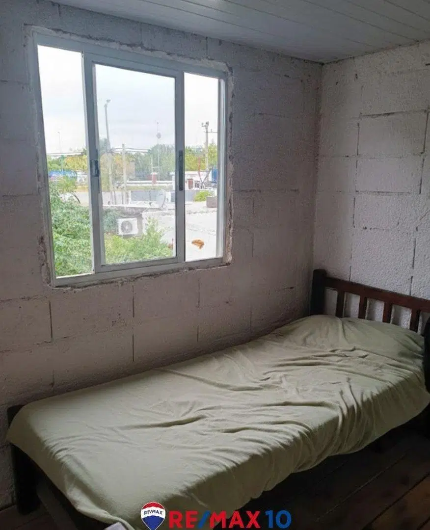 Casa 2 Pisos Cerca del "Nuevo Shopping" 2