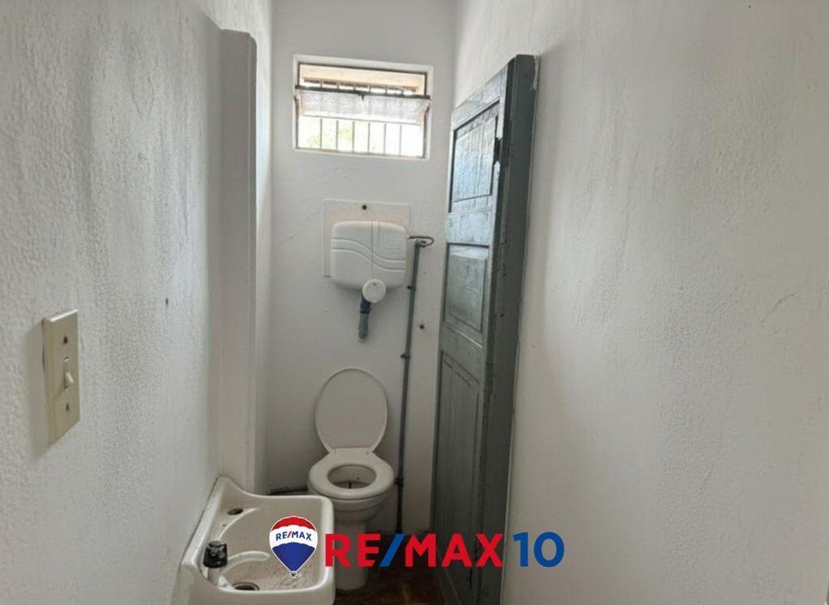Foto de LOCAL COMERCIAL CON EXCELENTE UBIACION, imagen 3