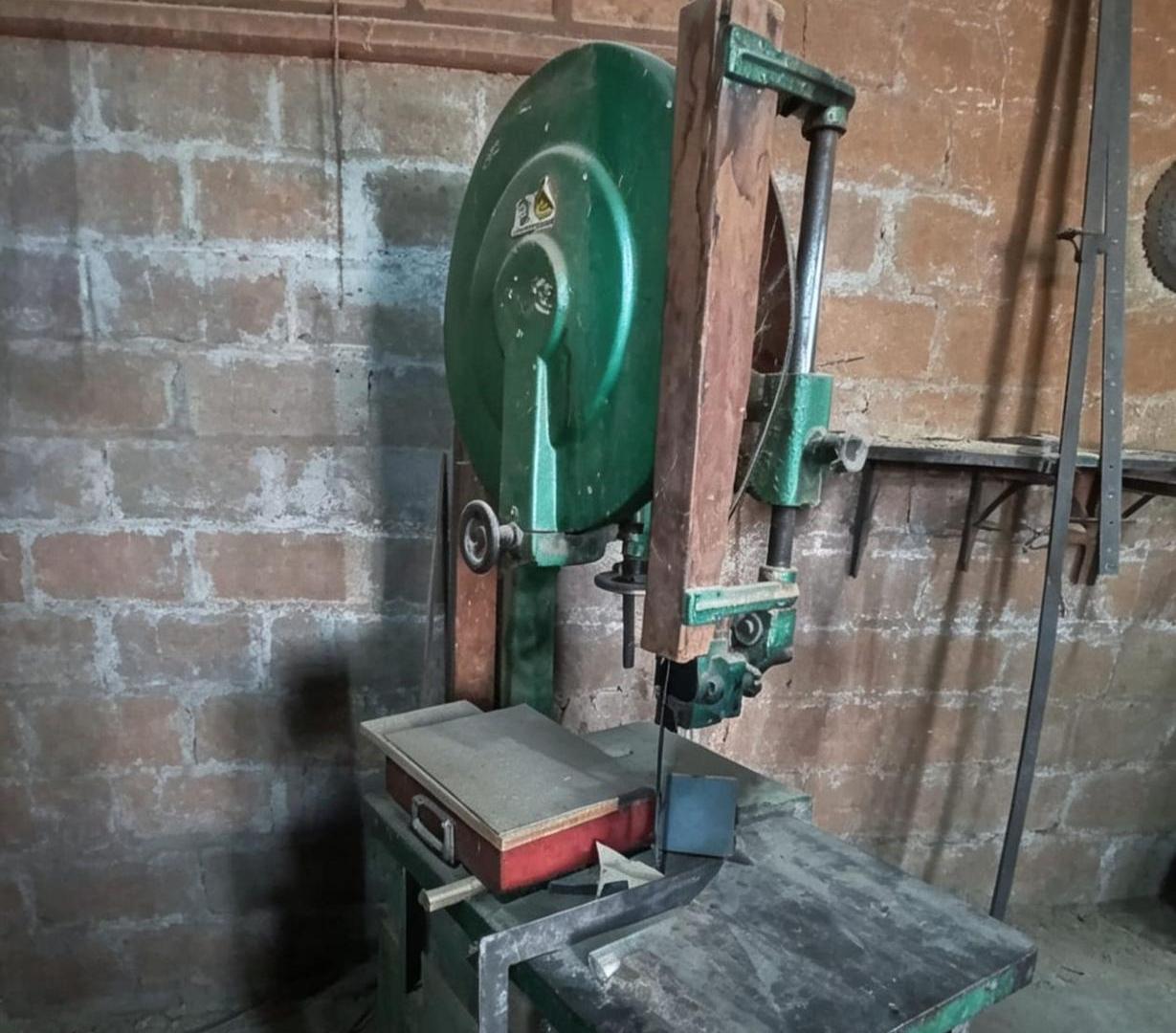 Foto de SE ALQUILA TALLER DE CARPINTERIA CON HERRAMIENTAS, imagen 4