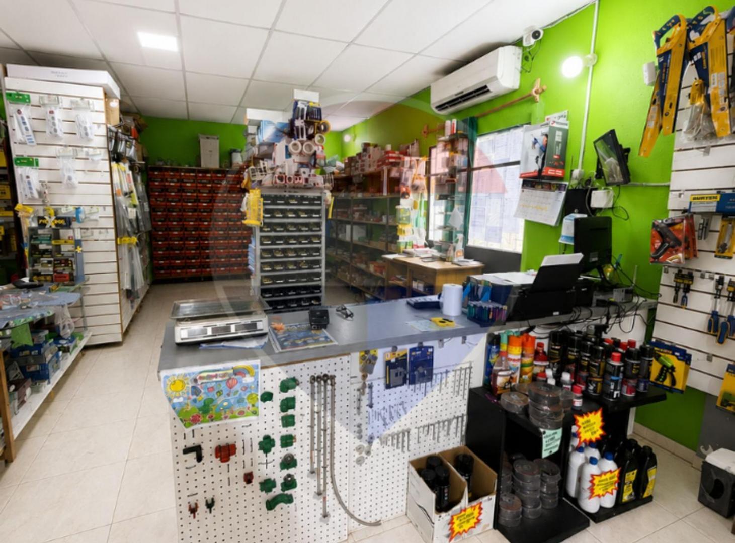 Foto de Llave Ferretería, Pinturería y Bazar Funcionando, imagen 1