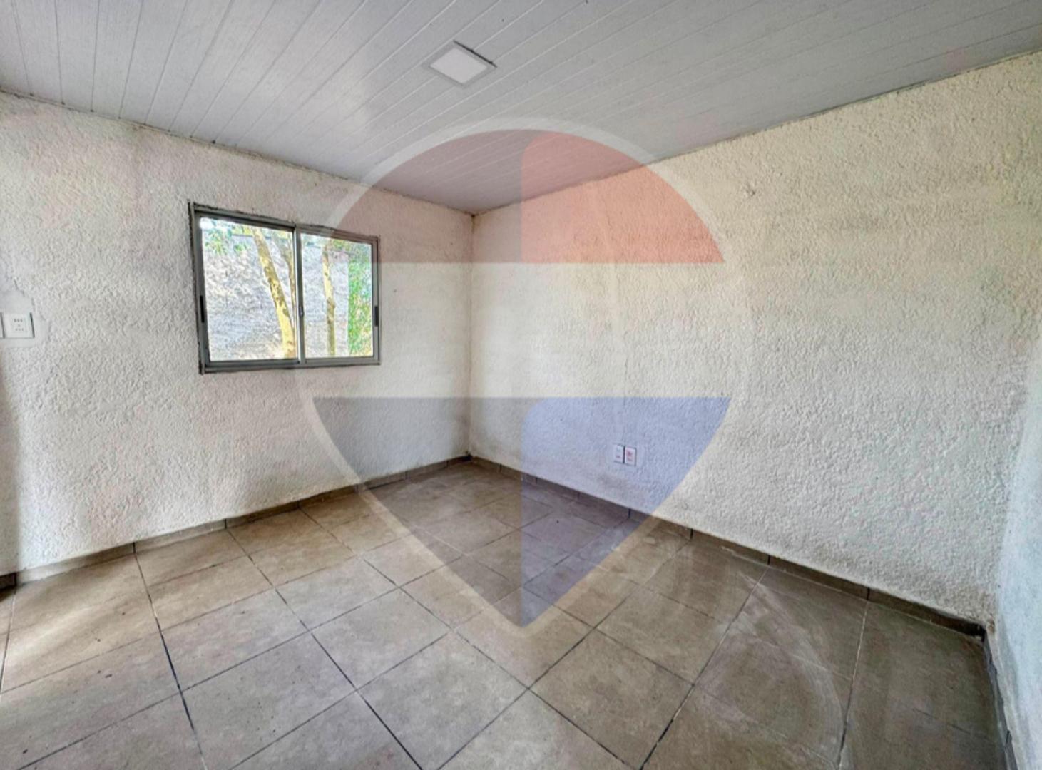 Foto de Casa con amplio terreno de 995 m2, imagen 2