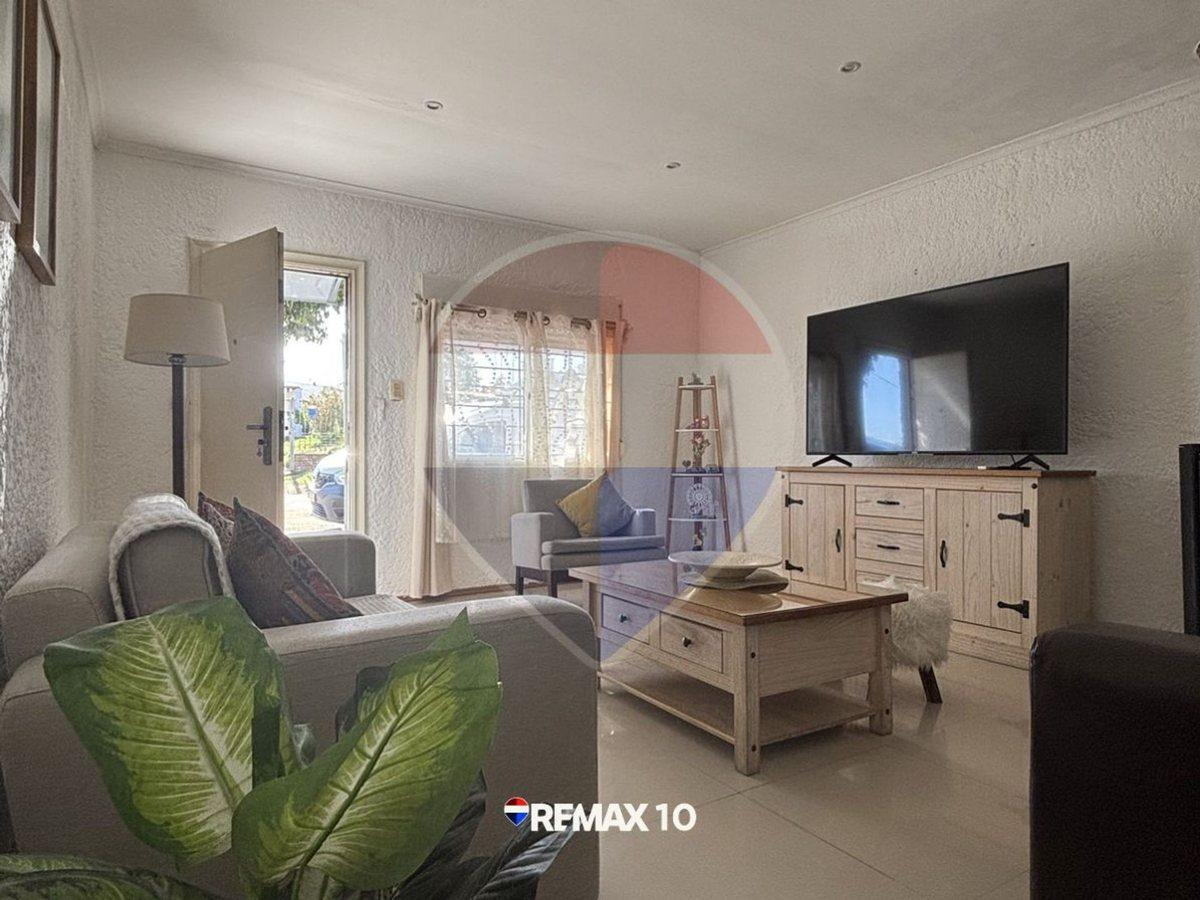 Foto de SE VENDE CASA 3 DORMITORIOS FLORIDA, imagen 1