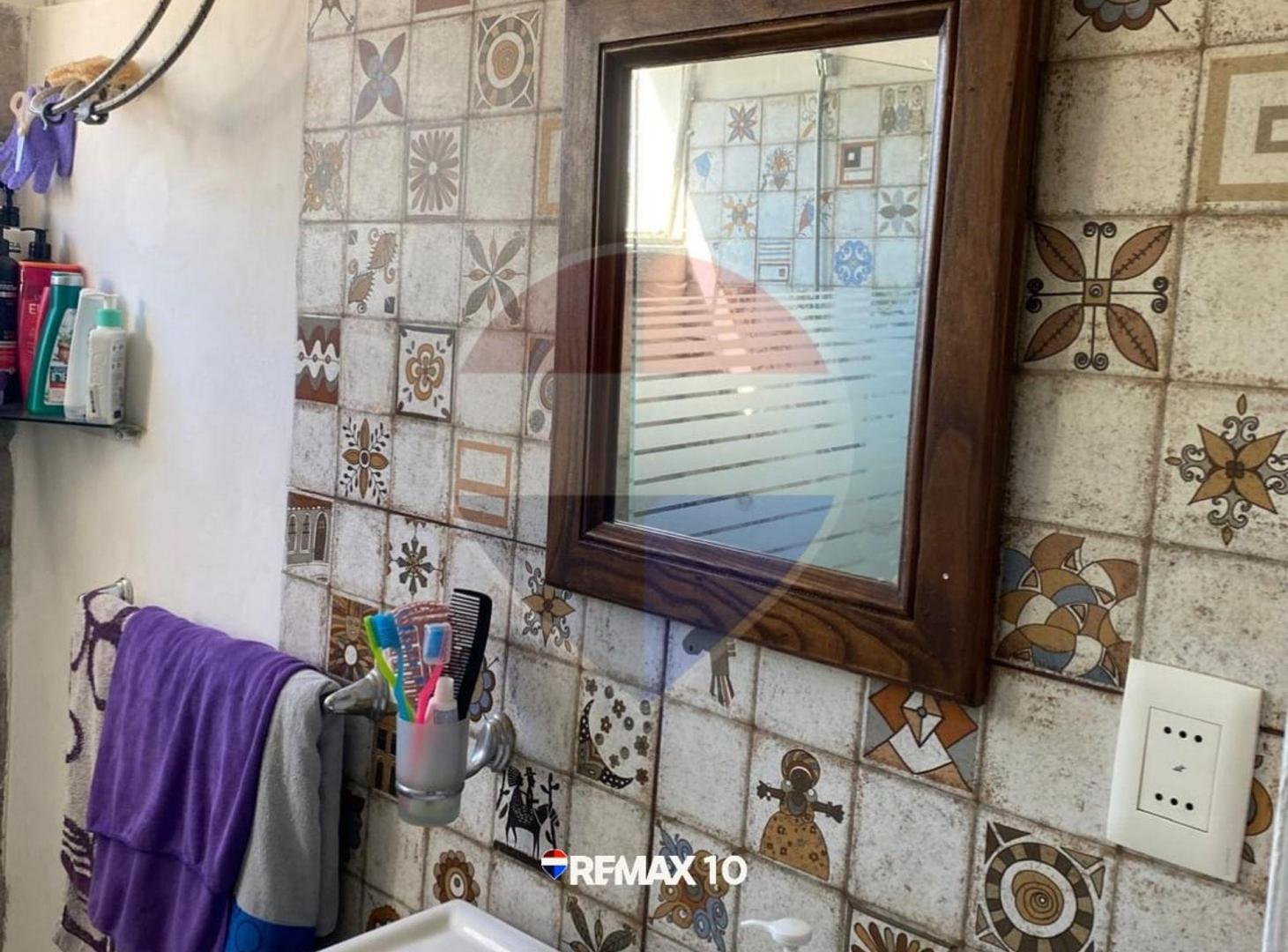 Foto de Se vende casa 2 dormitorios buena ubicación, imagen 5