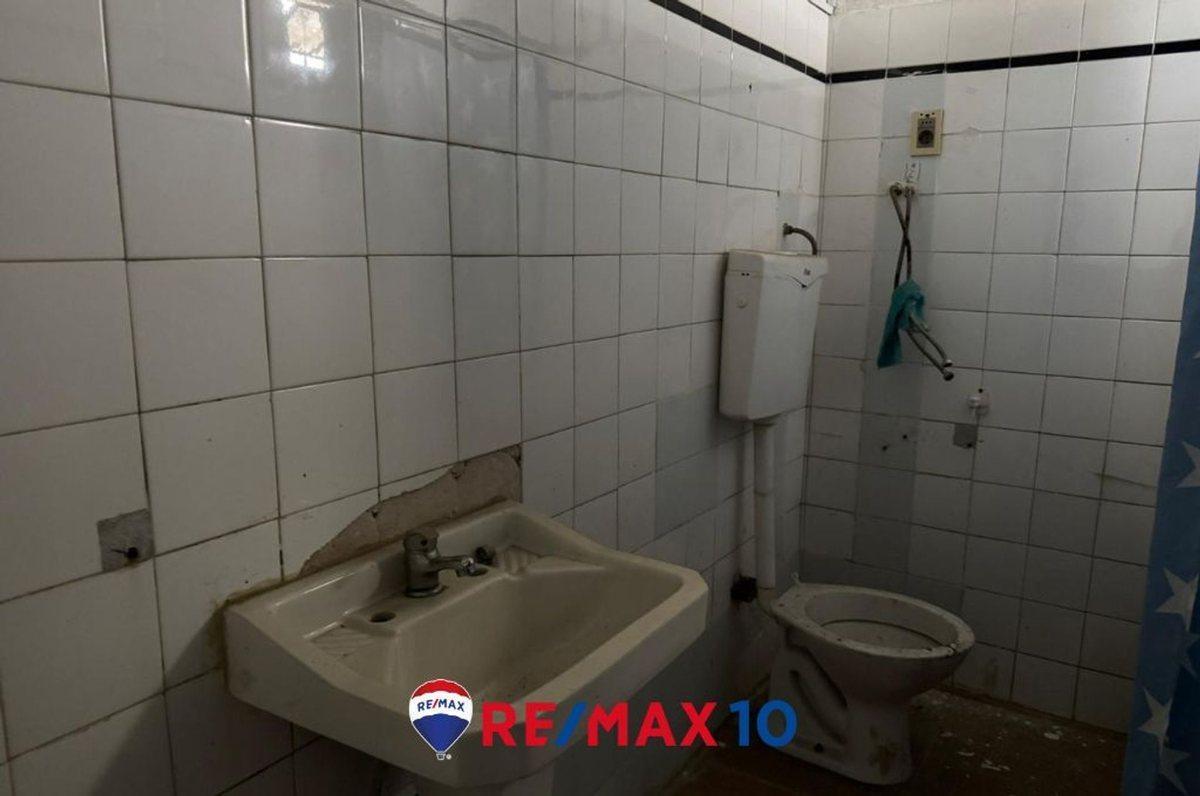 Foto de PROPIEDAD CON EXCELENTE POTENCIAL COMERCIAL, imagen 5