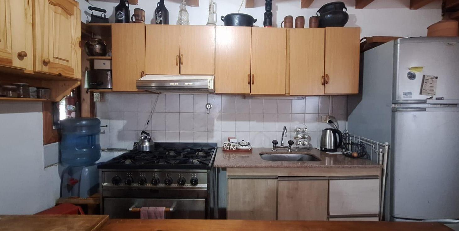 Foto de Venta Cabaña Patagónica, B. Norte a solo 400mts de Avenida 7 Lagos, imagen 2
