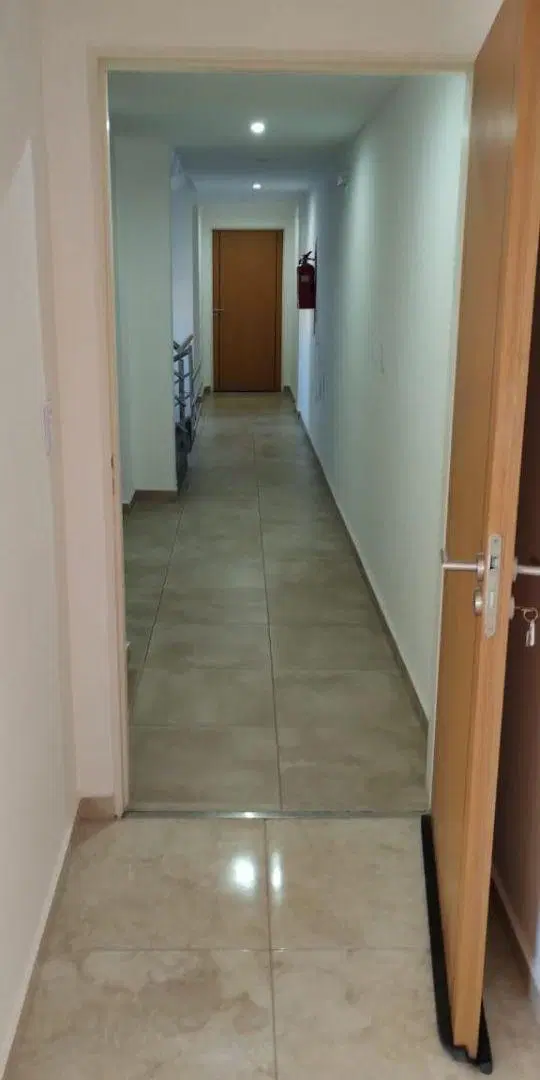 Departamento de 45 m² con 1 dormitorio en alquiler en Morón. Con cochera 3