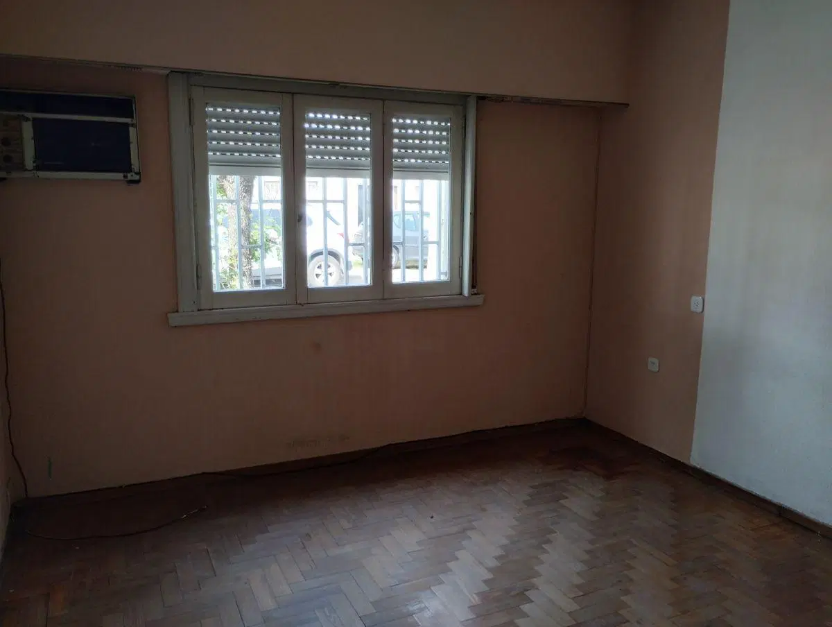 CASA DE 3 AMBIENTES EN ALQUILER SAN JUSTO 4