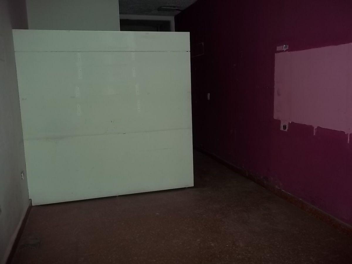 Foto de LOCAL DE 25 M2 EN ALQUILER TABLADA, imagen 2