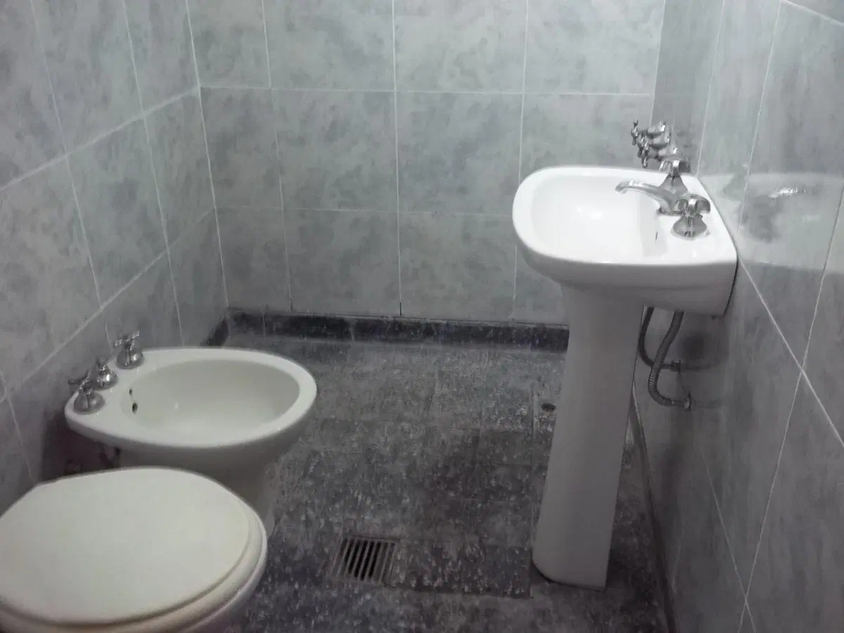 DEPARTAMENTO EN ALQUILER ISIDRO CASANOVA 8