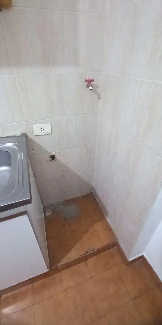 DEPARTAMENTO 2 AMBIENTES EN ALQUILER RAMOS MEJIA CENTRO 1