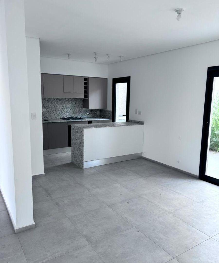 ALQUILER DÚPLEX 3 DORMITORIOS | HOUSING VERBENAS MANANTIALES II