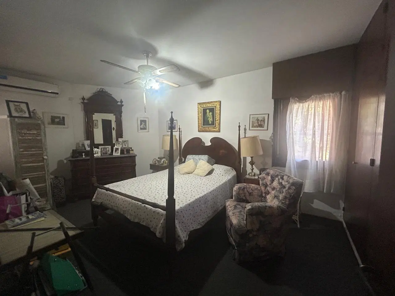 CASA EN VENTA CERRO DE LAS ROSAS 3 DORMITORIOS 4