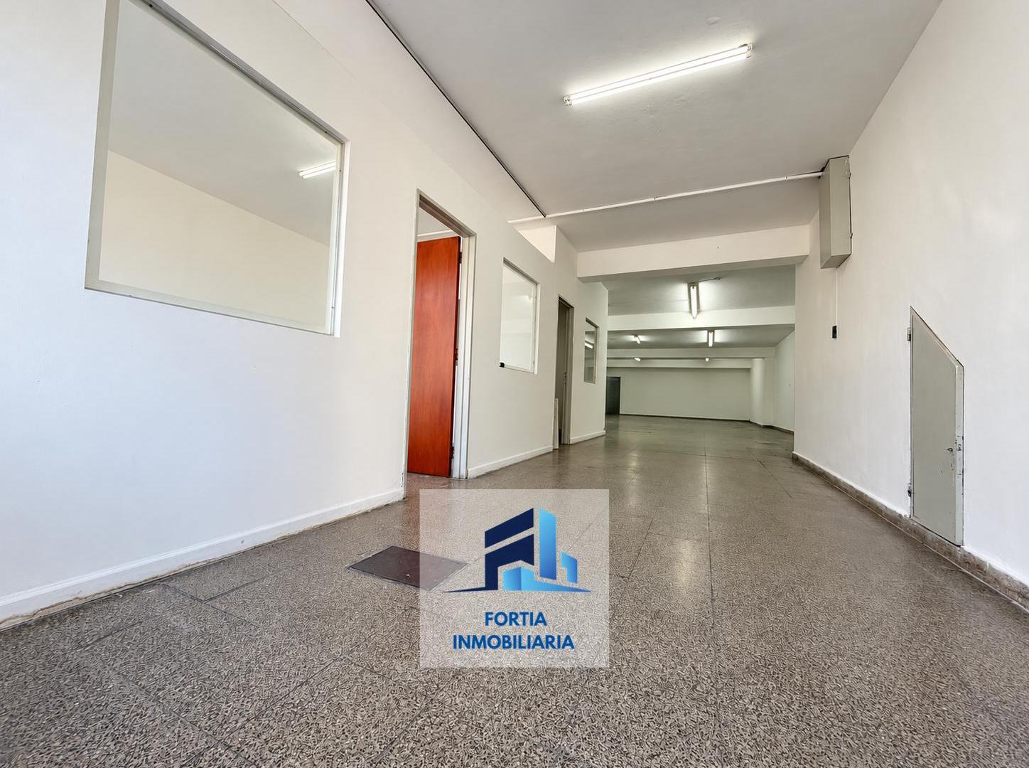 Foto de VENTA LOCAL COMERCIAL 252m² | BARRIO ALTO GRAL. PAZ, imagen 1