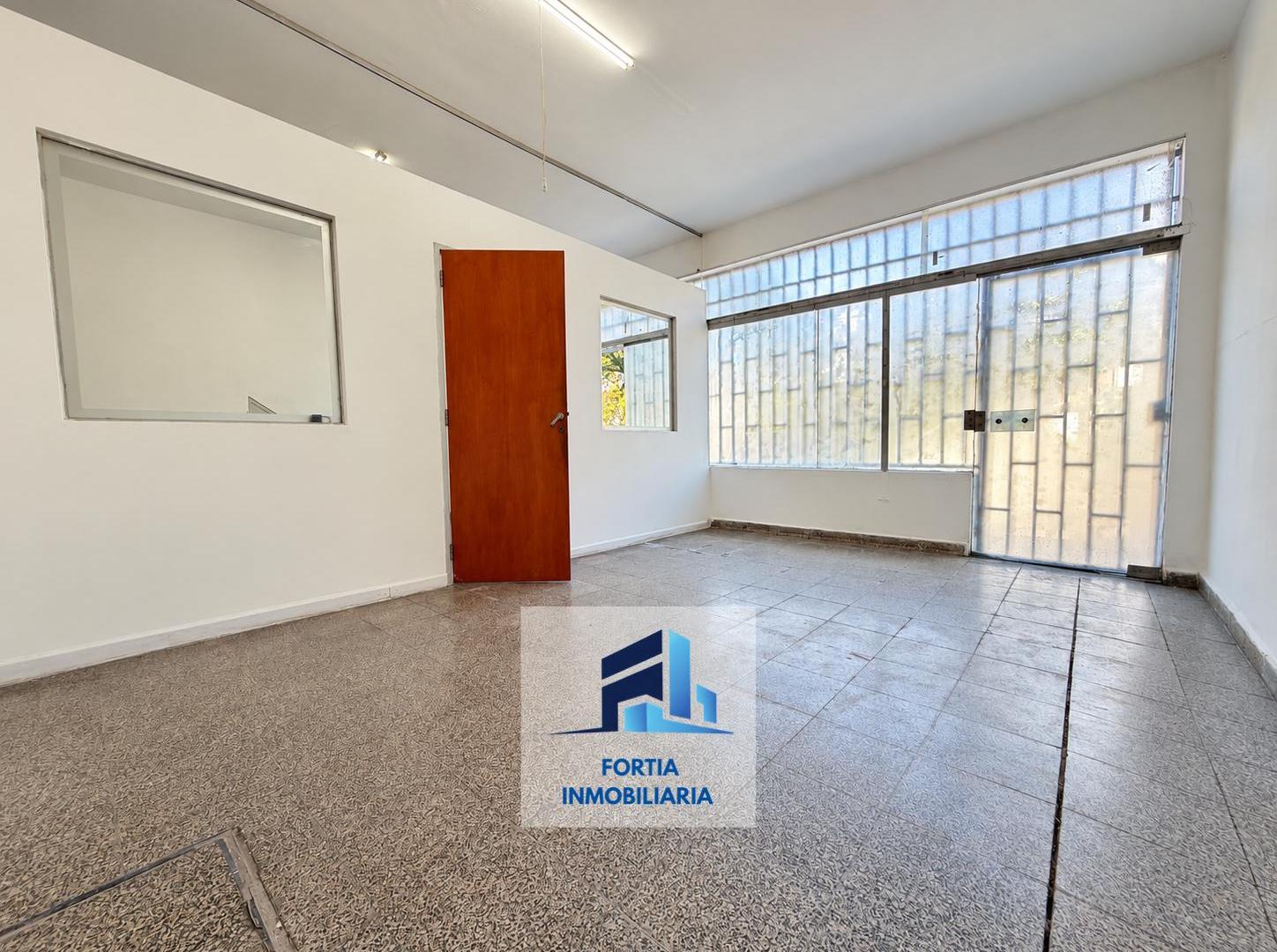 Foto de VENTA LOCAL COMERCIAL 252m² | BARRIO ALTO GRAL. PAZ, imagen 3