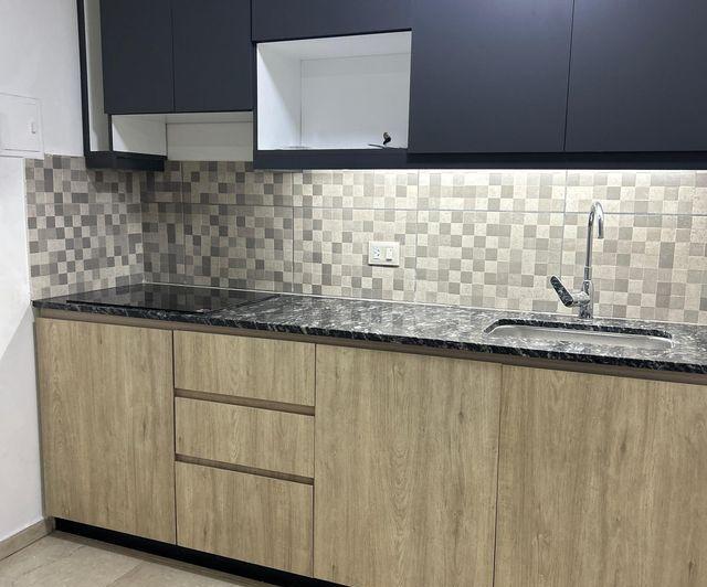 VENTA - DÚPLEX 1 DORMITORIO CON PATIO EXCLUSIVO - LOURDES