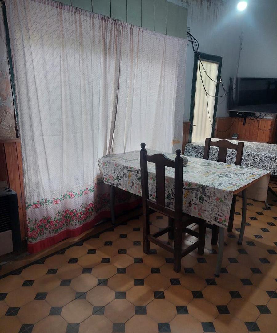 Foto de VENTA - CASA TRES DORMITORIOS CON COCHERA - CASILDA, imagen 4