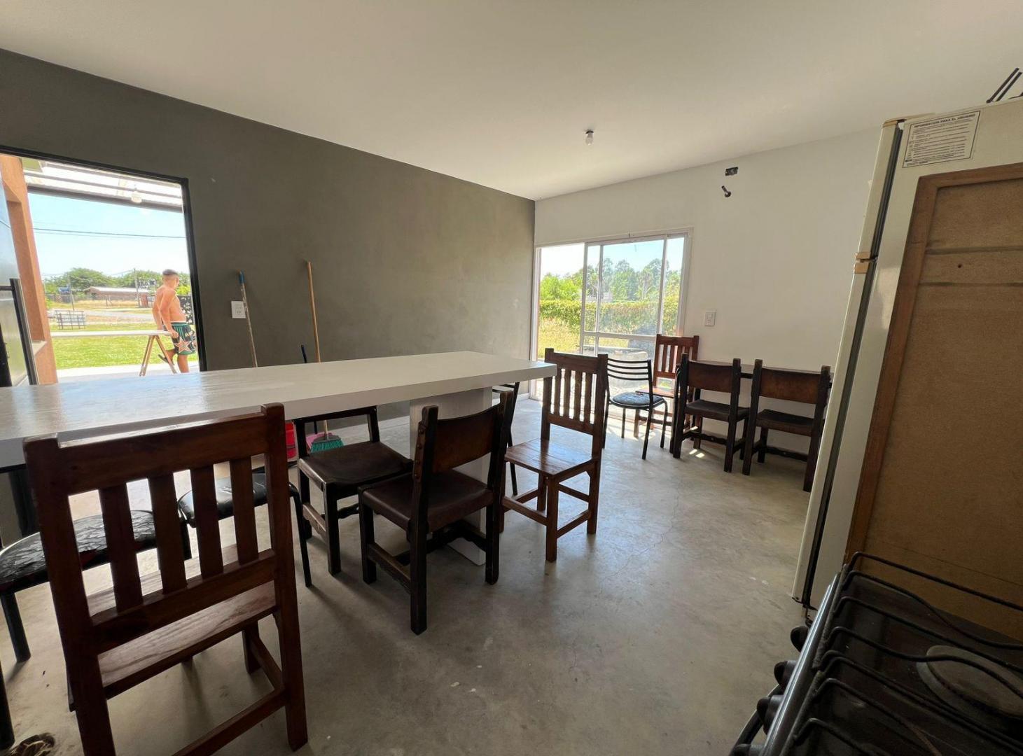 Foto de VENTA - CASA DE 1 DORMITORIO CON PATIO Y PILETA - PIÑERO, imagen 5
