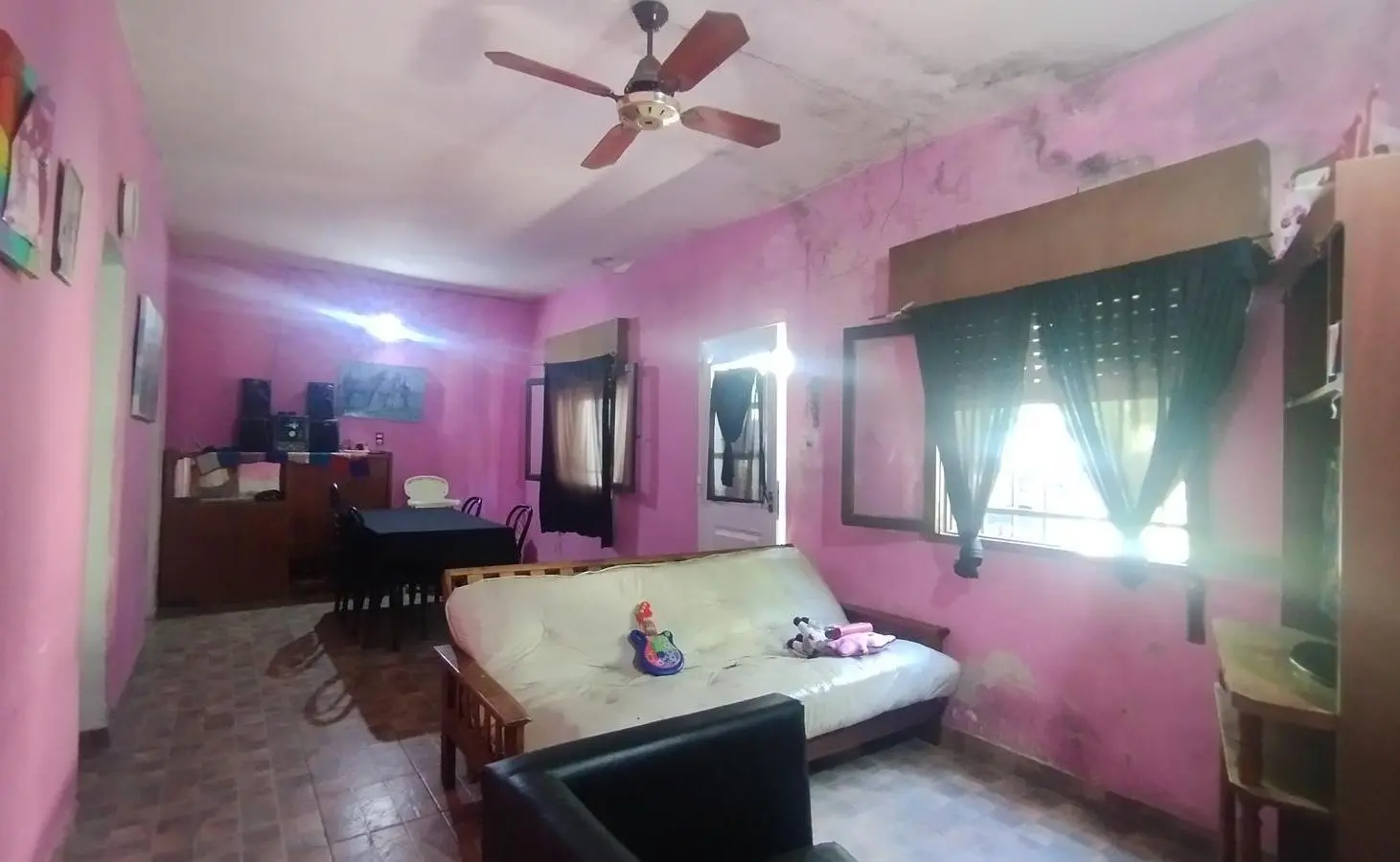 VENTA - CASA DOS DORMITORIOS Y GRAN LOTE A RECICLAR - VILLA CONSTITUCIÓN 5