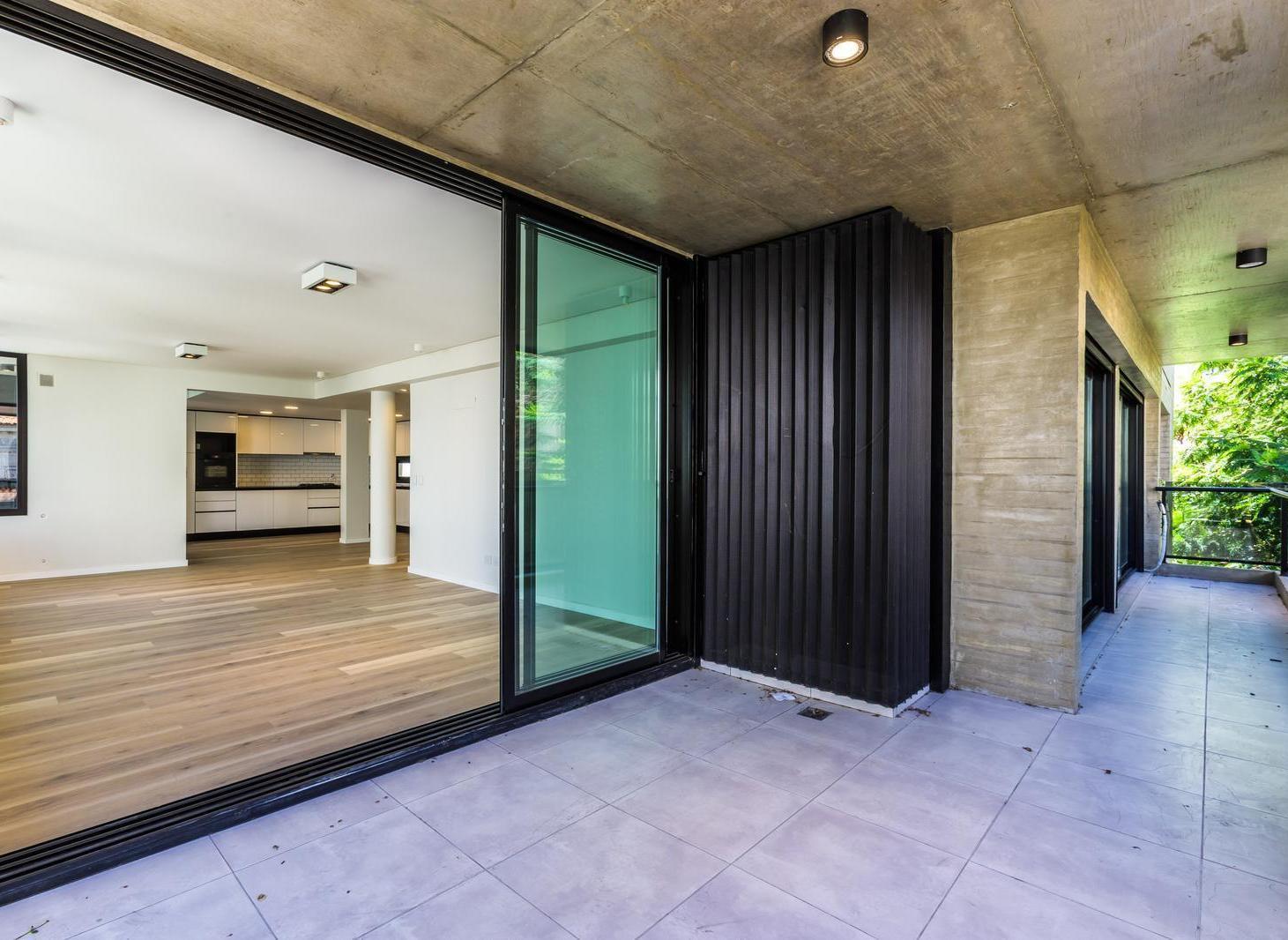 Foto de EN VENTA || PISO EXCLUSIVO DE 3 DORMITORIOS - ZONA RIO, imagen 1