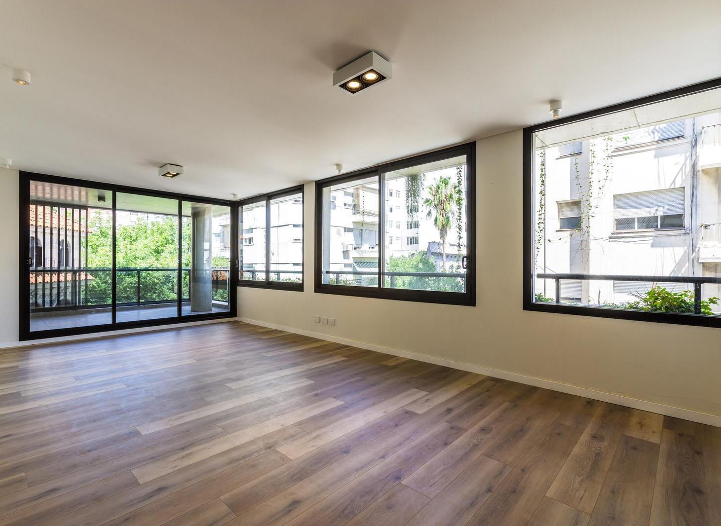 Foto de EN VENTA || PISO EXCLUSIVO DE 3 DORMITORIOS - ZONA RIO, imagen 2