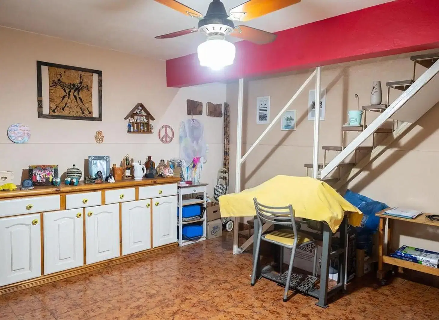 Venta - Departamento de pasillo de 3 dormitorios - Pichincha 3