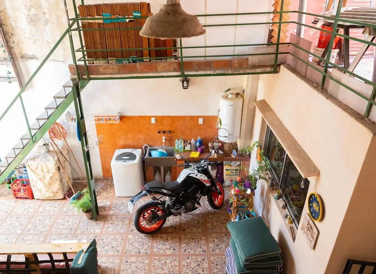 Venta - Departamento de pasillo de 3 dormitorios - Pichincha 4