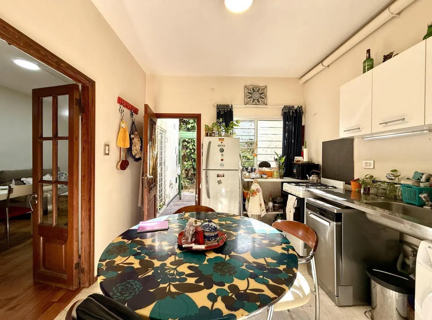 VENTA - DEPARTAMENTO DE PASILLO 2 DORMITORIOS CON PATIO - BARRIO MARTIN 4