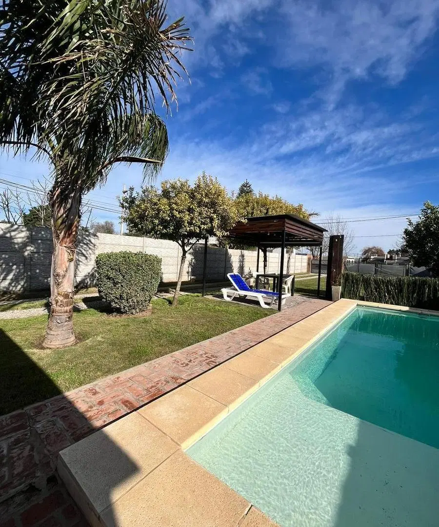 VENTA -  CASA 1 DORMITORIO CON PILETA - PUNTA CHACRA, ZAVALLA 3