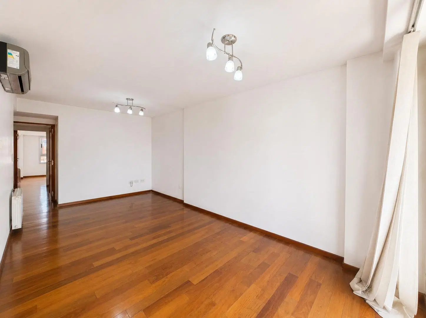 VENTA - DEPARTAMENTO 2 DORMITORIOS CON COCHERA Y AMENITIES - LOURDES 3