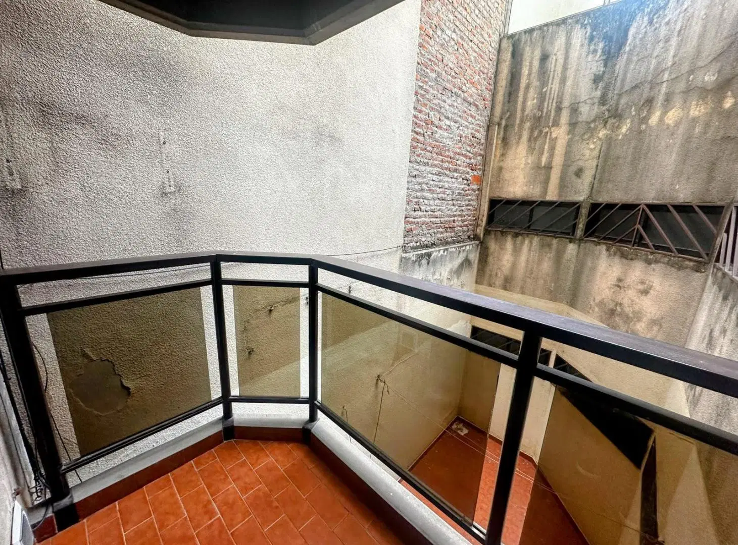 VENTA - DEPARTAMENTO 1 DORMITORIO - COCHERA Y BAULERA - CENTRO 4