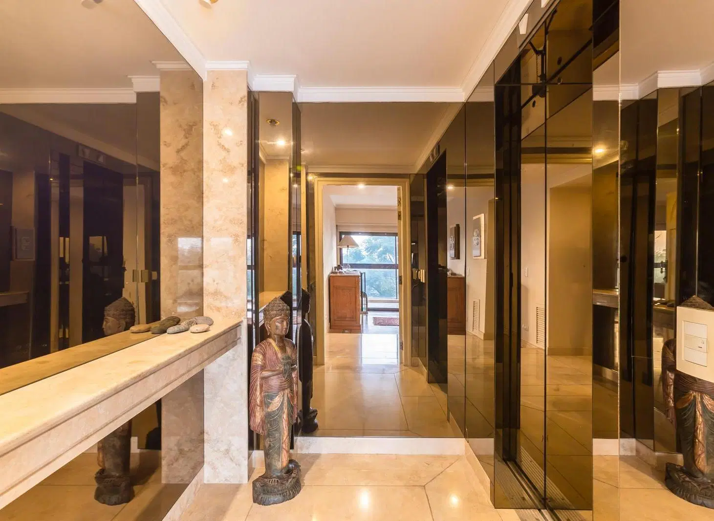 VENTA - DEPARTAMENTO 4 DORMITORIOS, VISTA AL RIO, COCHERA Y AMENITIES - MARTIN 2