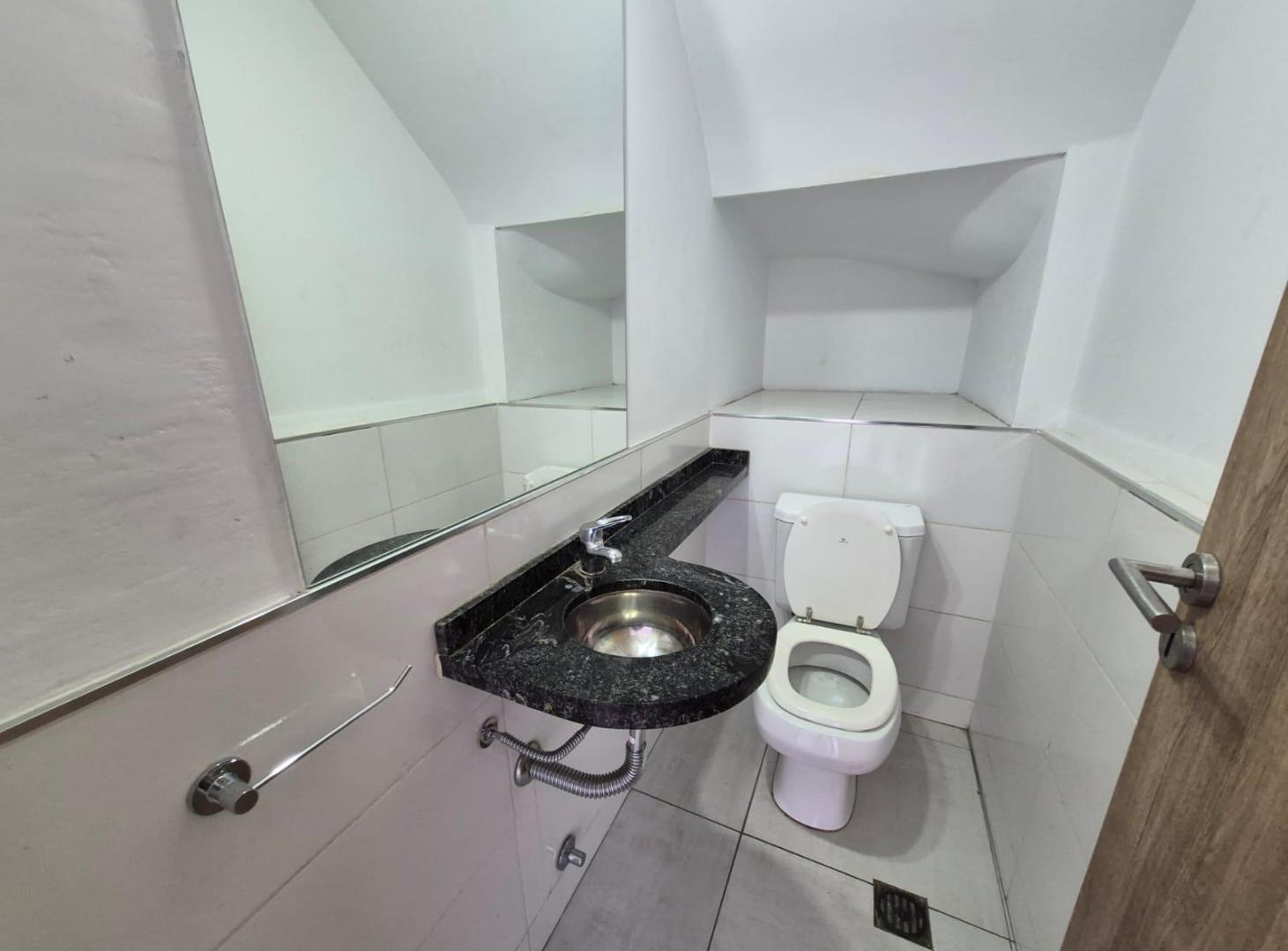 Foto de VENTA - DEPARTAMENTO 2 DORMITORIOS - TIPO DUPLEX POR ESCALERA CON COCHERA - ECHESORTU, imagen 5