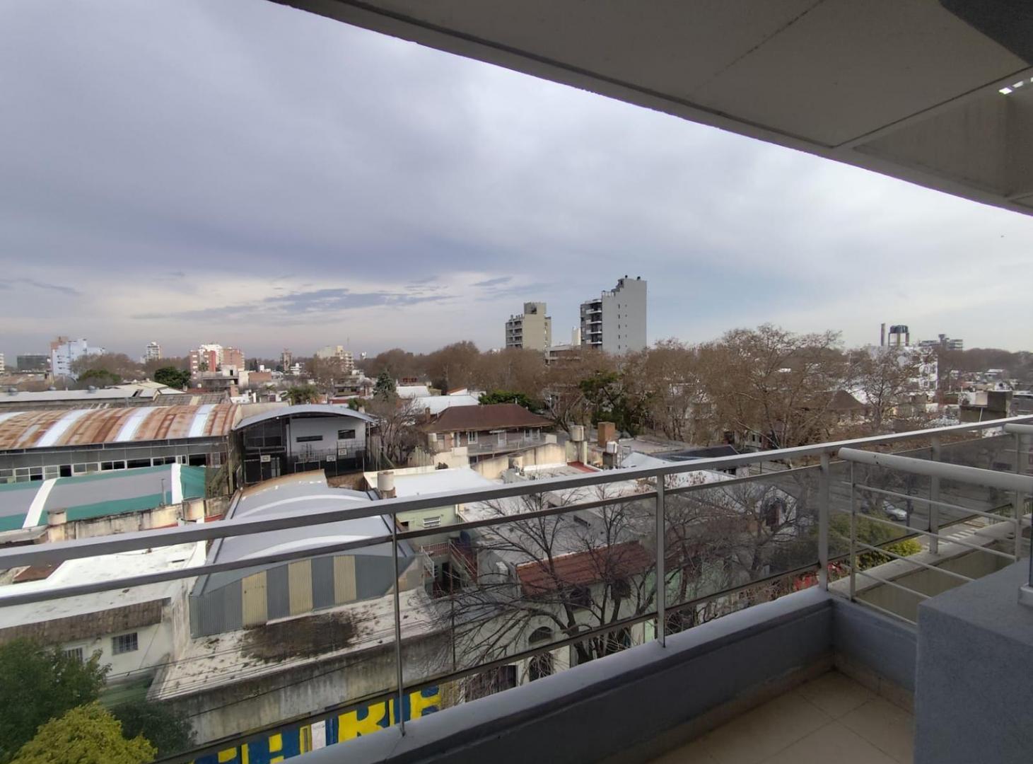 Foto de ALQUILER - DEPARTAMENTO 1 DORMITORIO CON BALCÓN - ECHESORTU, imagen 4