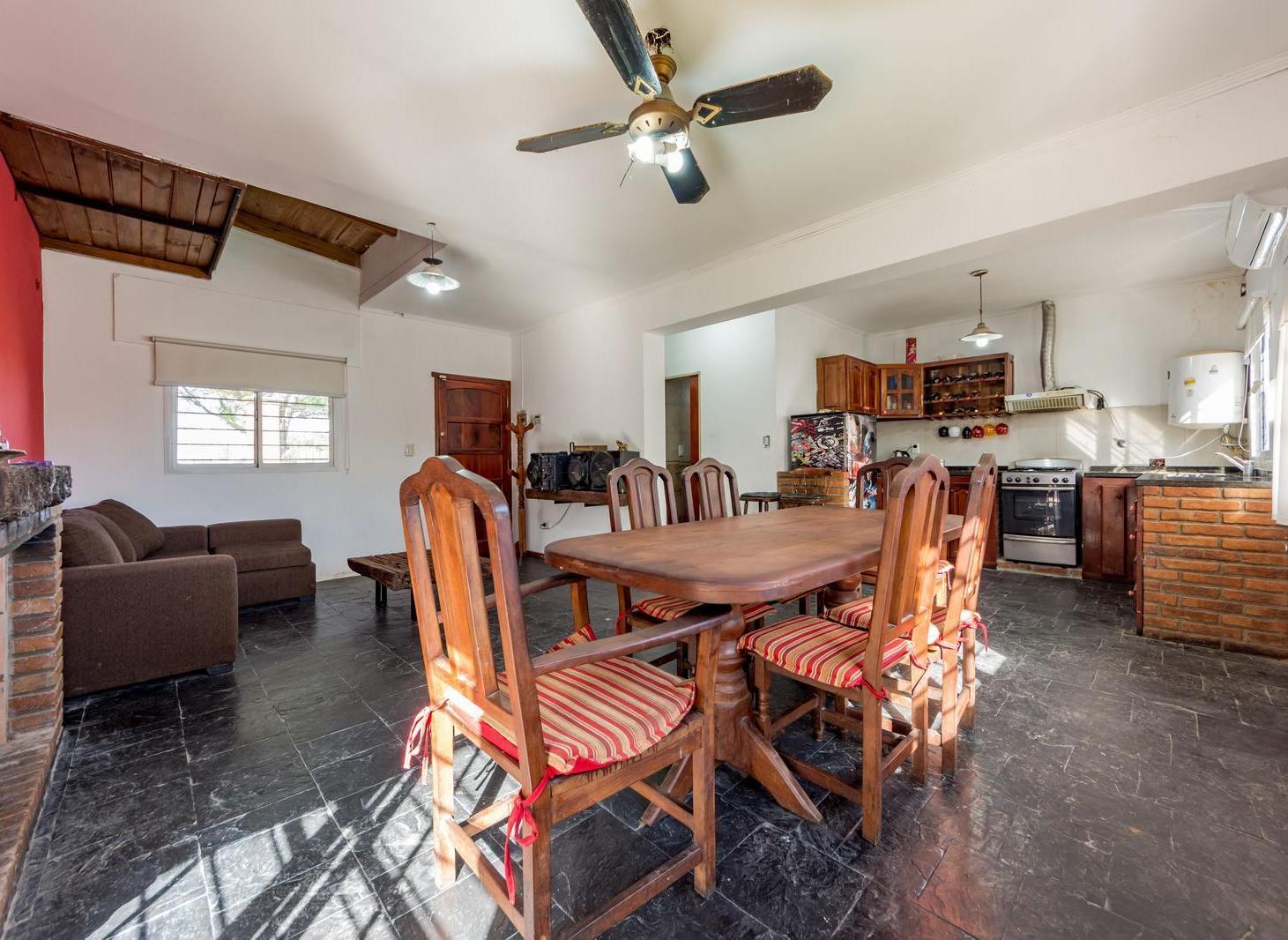 Foto de VENTA - CASA 1 DORMITORIO CON PILETA - PUEBLO ESTHER, imagen 3