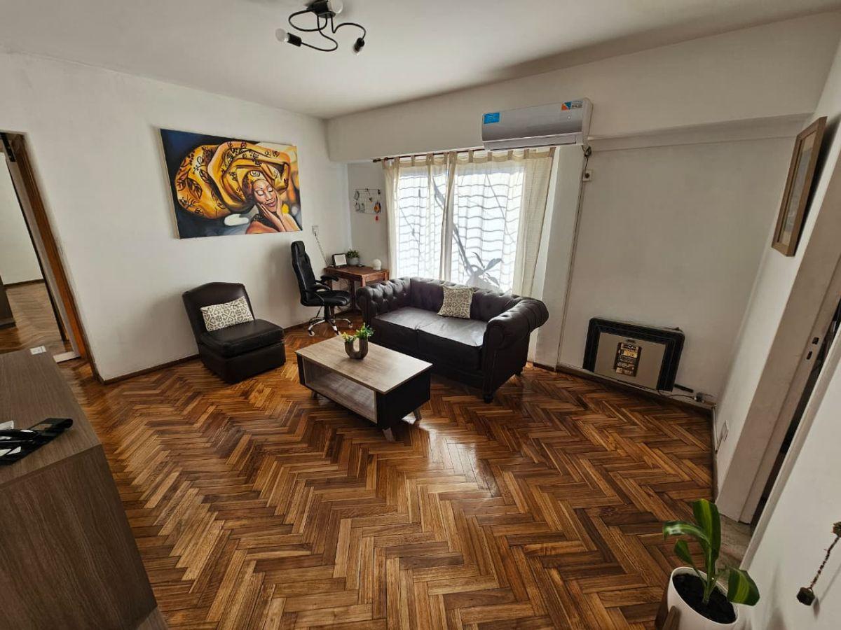 Departamento reciclado a nuevo en ubicación estratégica