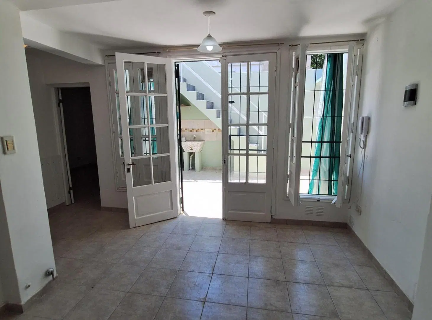 Oportunidad Casa interna 2 dormitorios 4