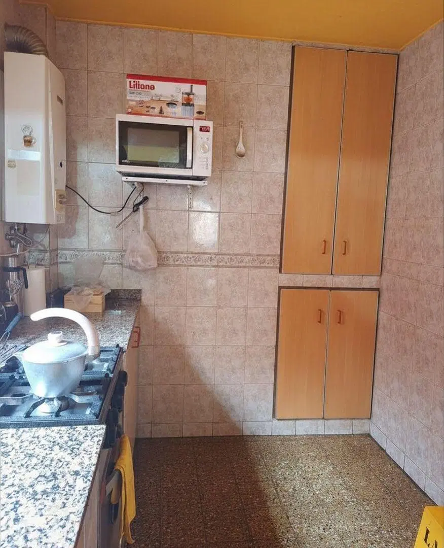 Venta de PH con gran potencial de 4 ambientes en Barracas 2