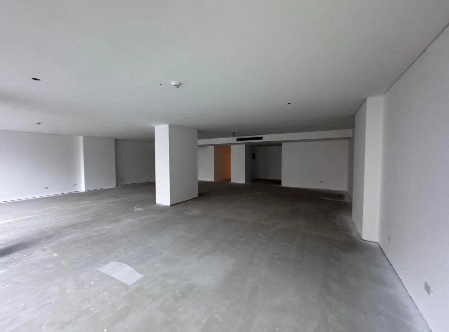 Alquier Oficinas AAA en Corrientes 1400 2