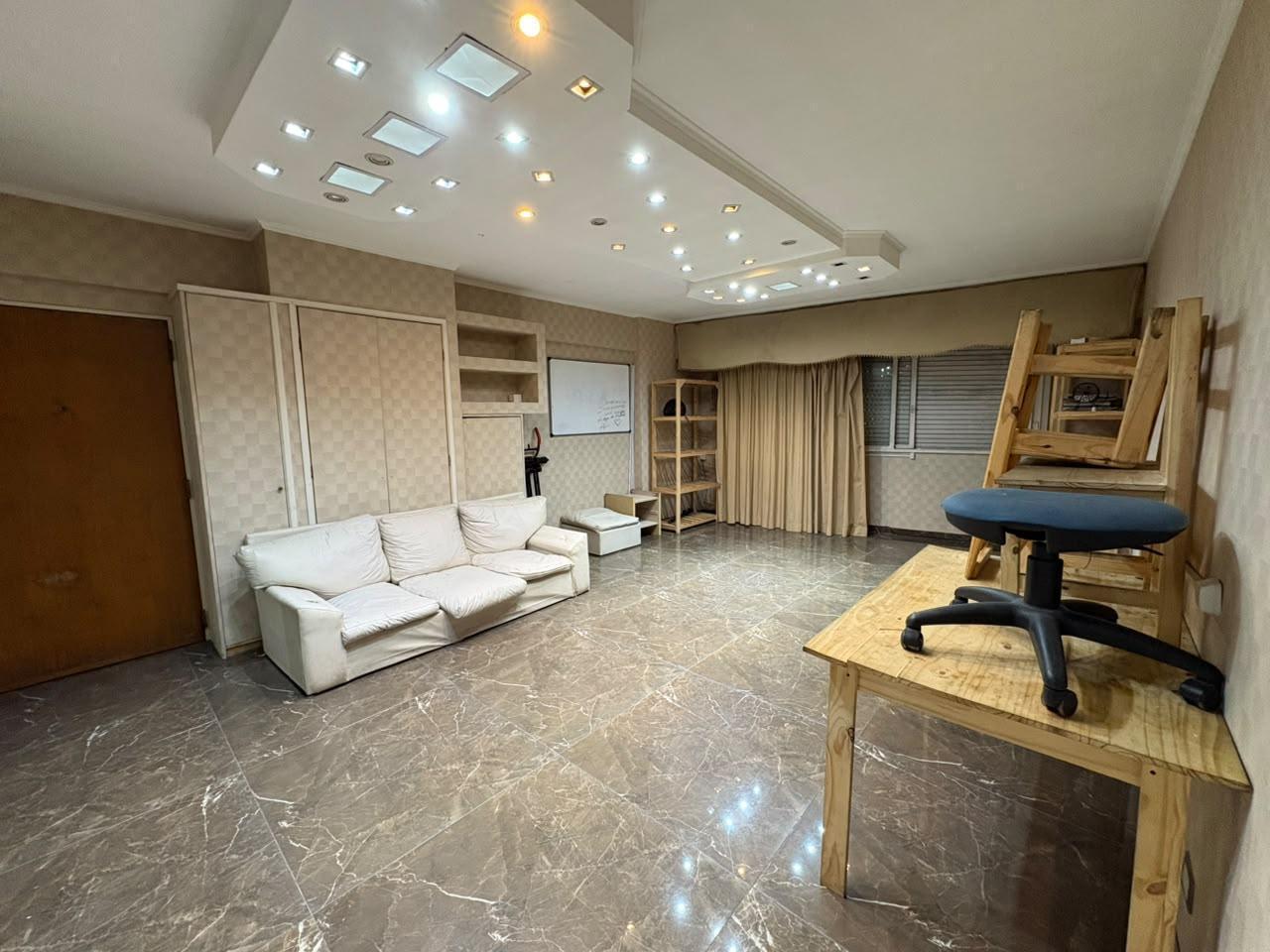 Foto de Venta Departamento 4 Ambientes en Once, imagen 2