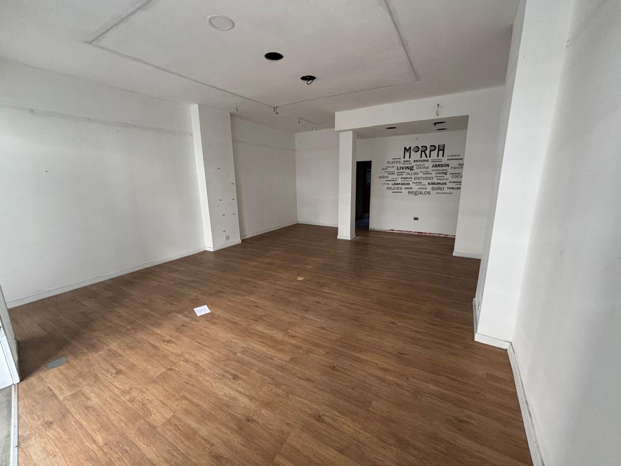 Foto de Local en Alquiler sobre Av Santa Fe, imagen 4