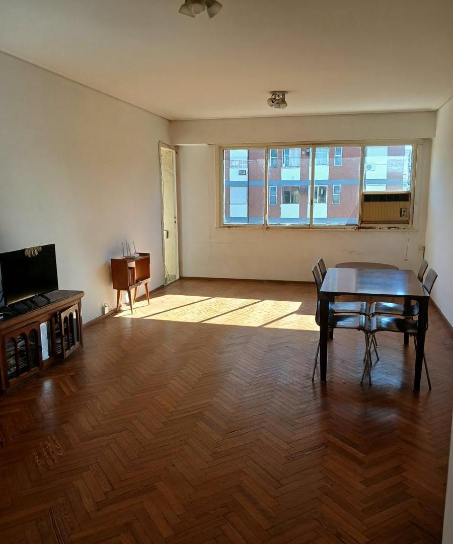 Foto de Venta Departamento 4 Ambientes en Belgrano R, imagen 2