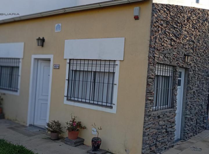 CASA EN CALLE 2 DE JULIO 3 AMBIENTES 1