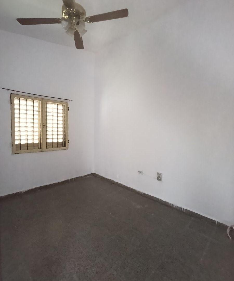 Foto de CASA APTO CREDITO CON PATIO, COCHERA Y QUINCHO, imagen 4