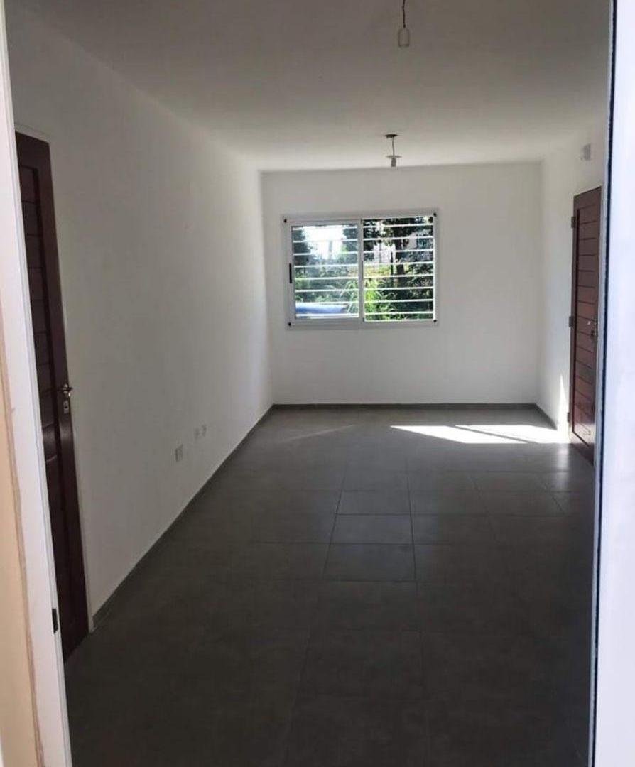 Foto de CASA CON PILETA - B° BOULEVARES DE HORIZONTE II, imagen 2