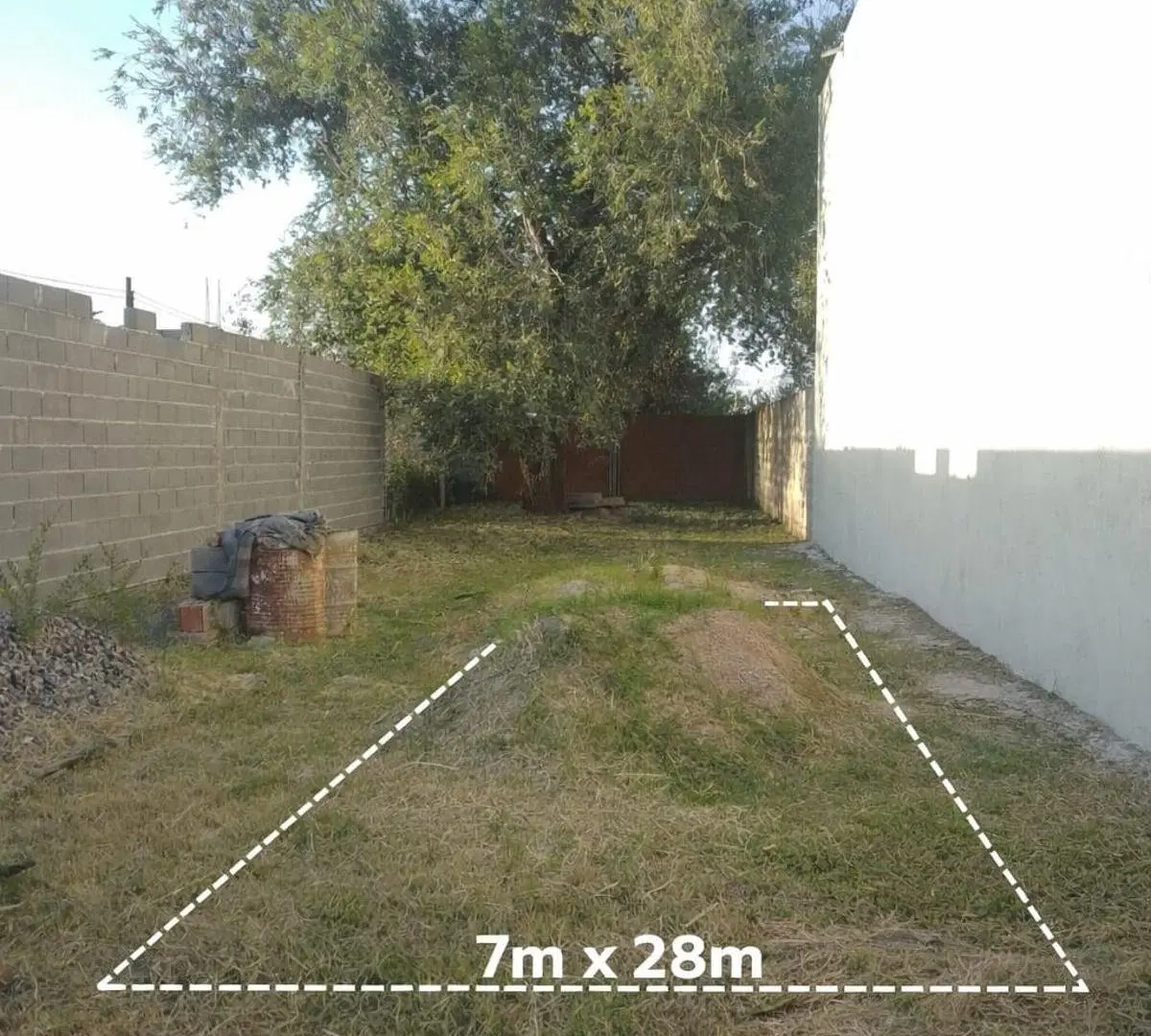 LOTE CON ESCRITURA Y SERVICIOS 1