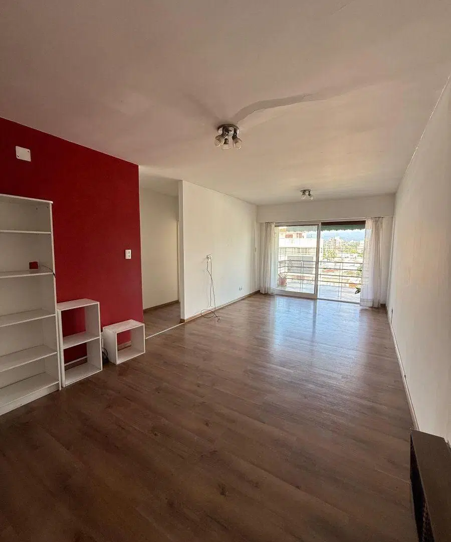 Departamento de 3 dormitorios en alquiler en Tres Cerritos 1