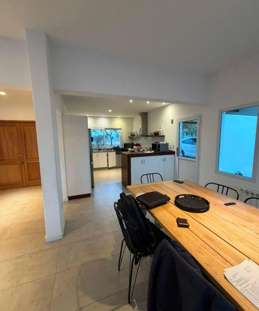 Casa de 3 dormitorios en alquiler en Chacras Santa María 3